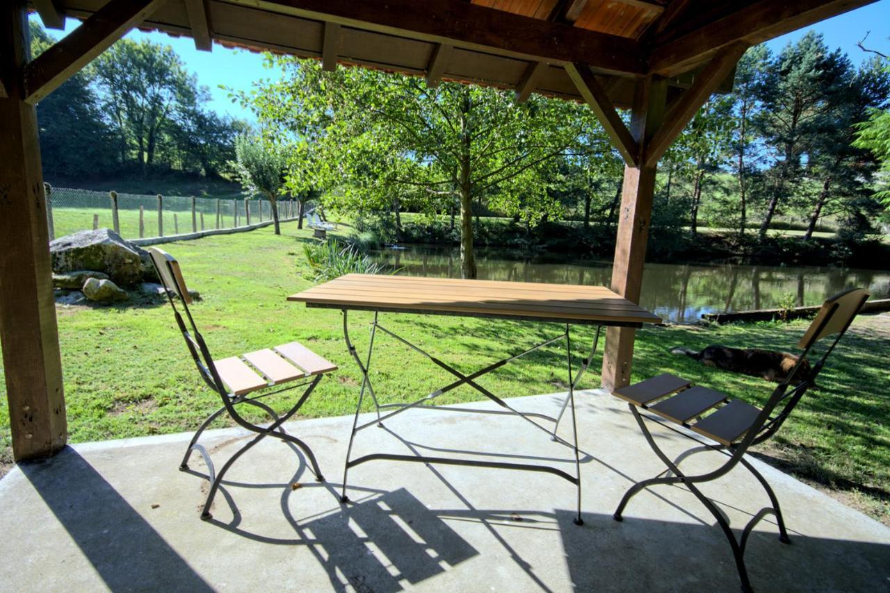 Le Petit Lac Bourganeuf ภายนอก รูปภาพ